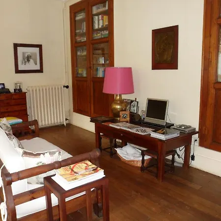 Domaine De La Freynelle Bed & Breakfast